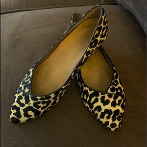 Vionic leopard shoes